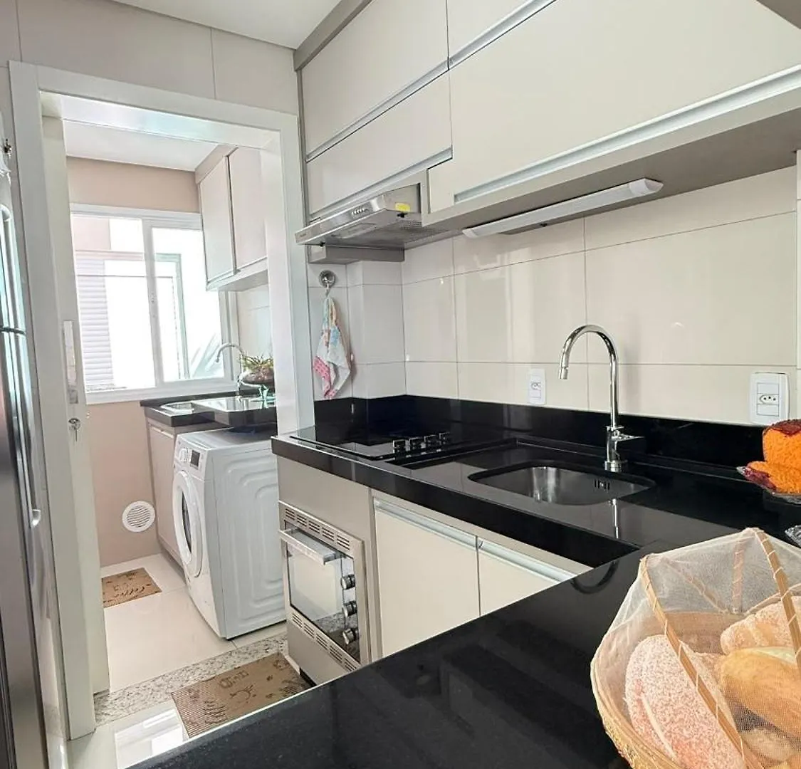 Apto Das Margaridas- 3 Quartos, Apto Todo Climatizado, Amplo, Confortavel, Aprox 200M Do Parque Termal!! Piratuba Appartement